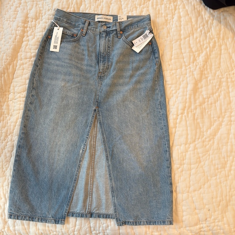 Aritzia denim skirt 28 w front slit